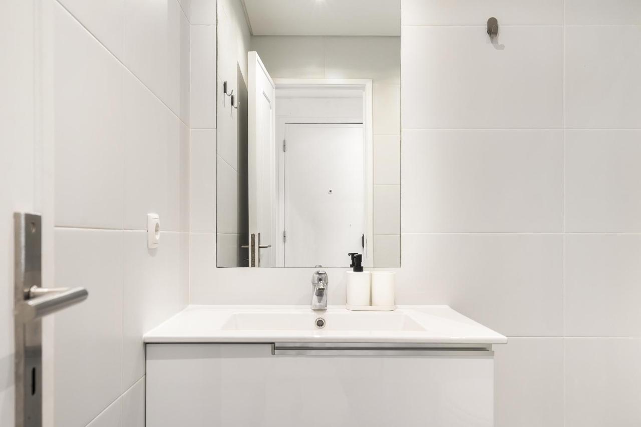 Whome Peaceful Alges Family Home Away From City Noise Lisboa Kültér fotó