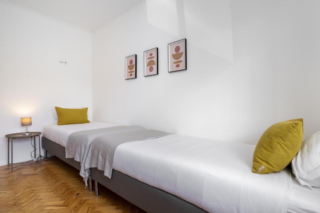 Whome Peaceful Alges Family Home Away From City Noise Lisboa Kültér fotó